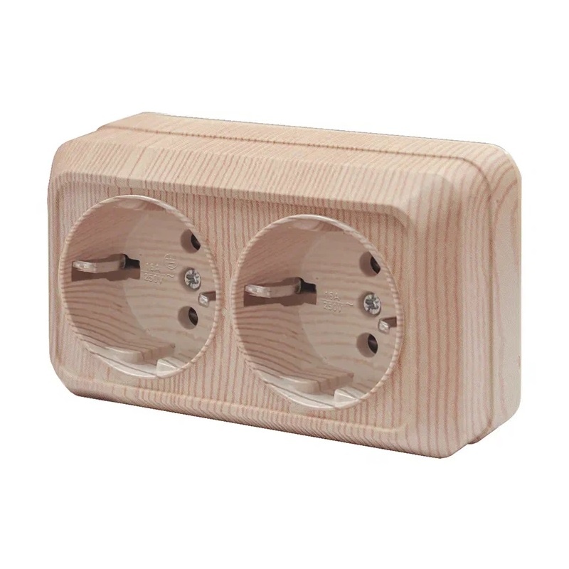 Розетка о/у Олимп 5560865, 2 гнезда, с/з, светлое дерево